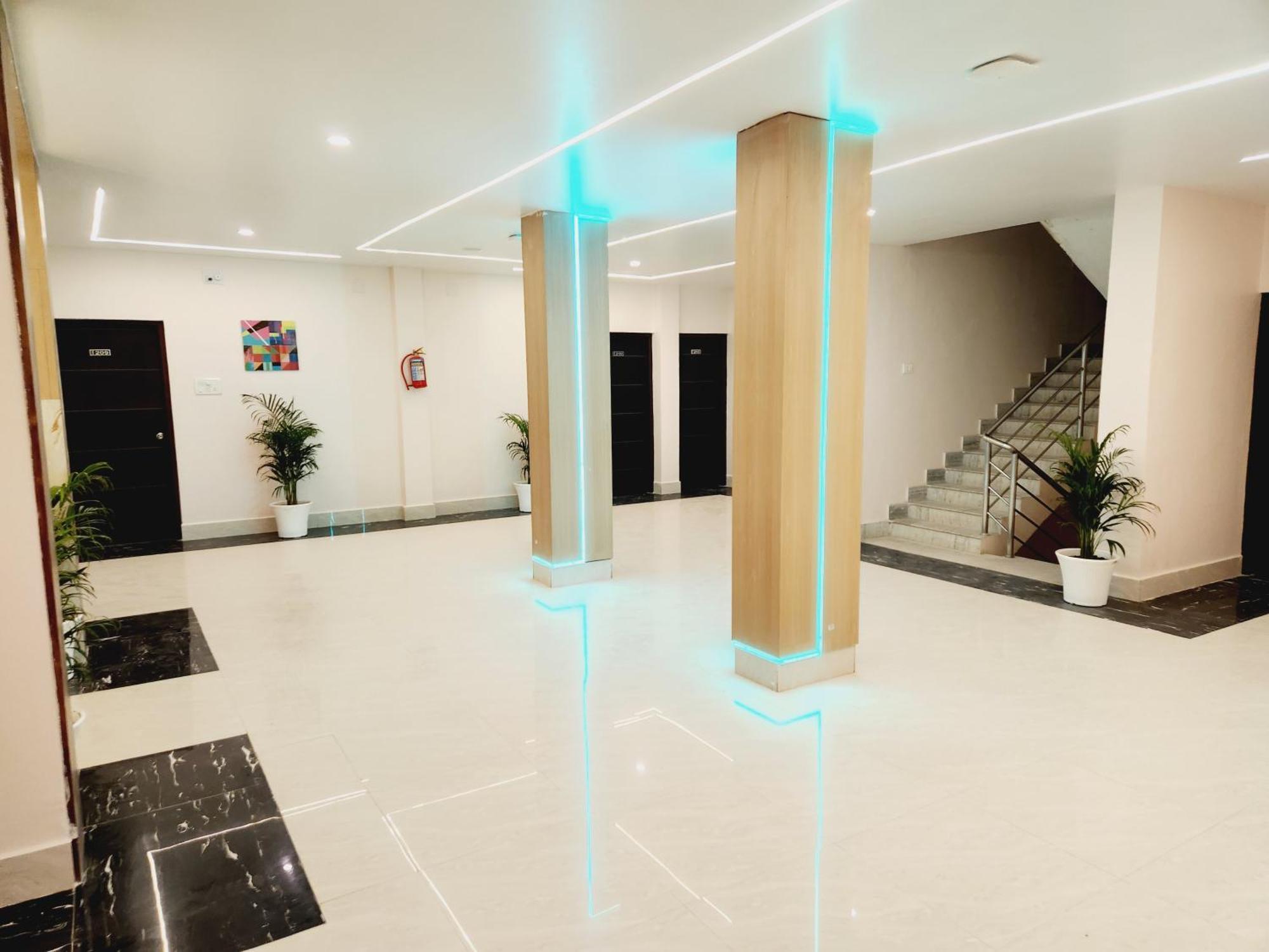 The Greenstar Inn Premium Μπουμπάνεσβαρ Εξωτερικό φωτογραφία