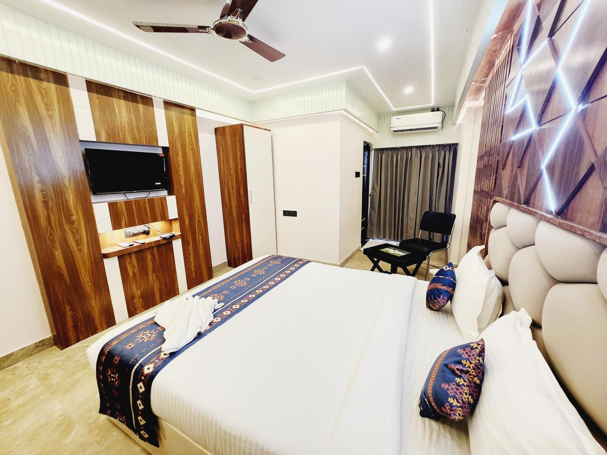 The Greenstar Inn Premium Μπουμπάνεσβαρ Εξωτερικό φωτογραφία